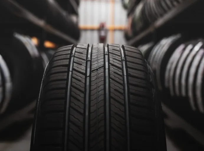 Bestill dekkoppbevaring hos Second Space