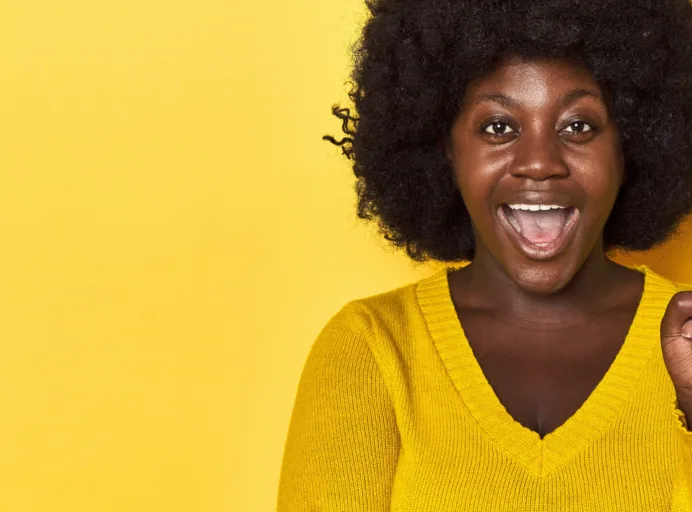 Dame med minilager til ting og tang th